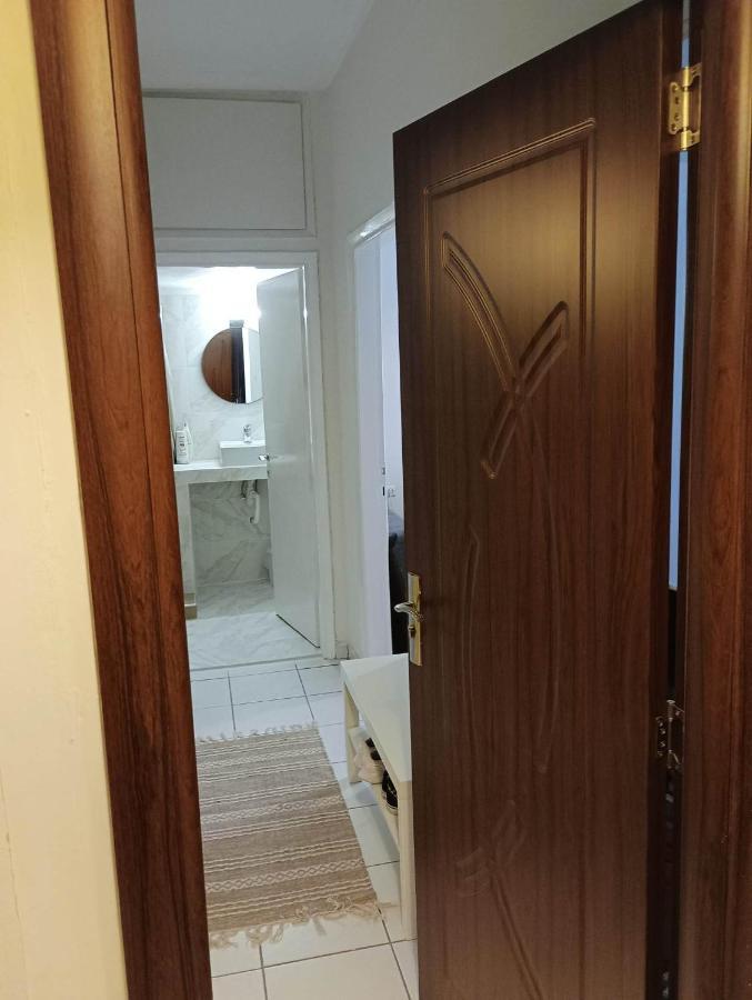 Apartment In The Center Near The Sea 카발라 외부 사진